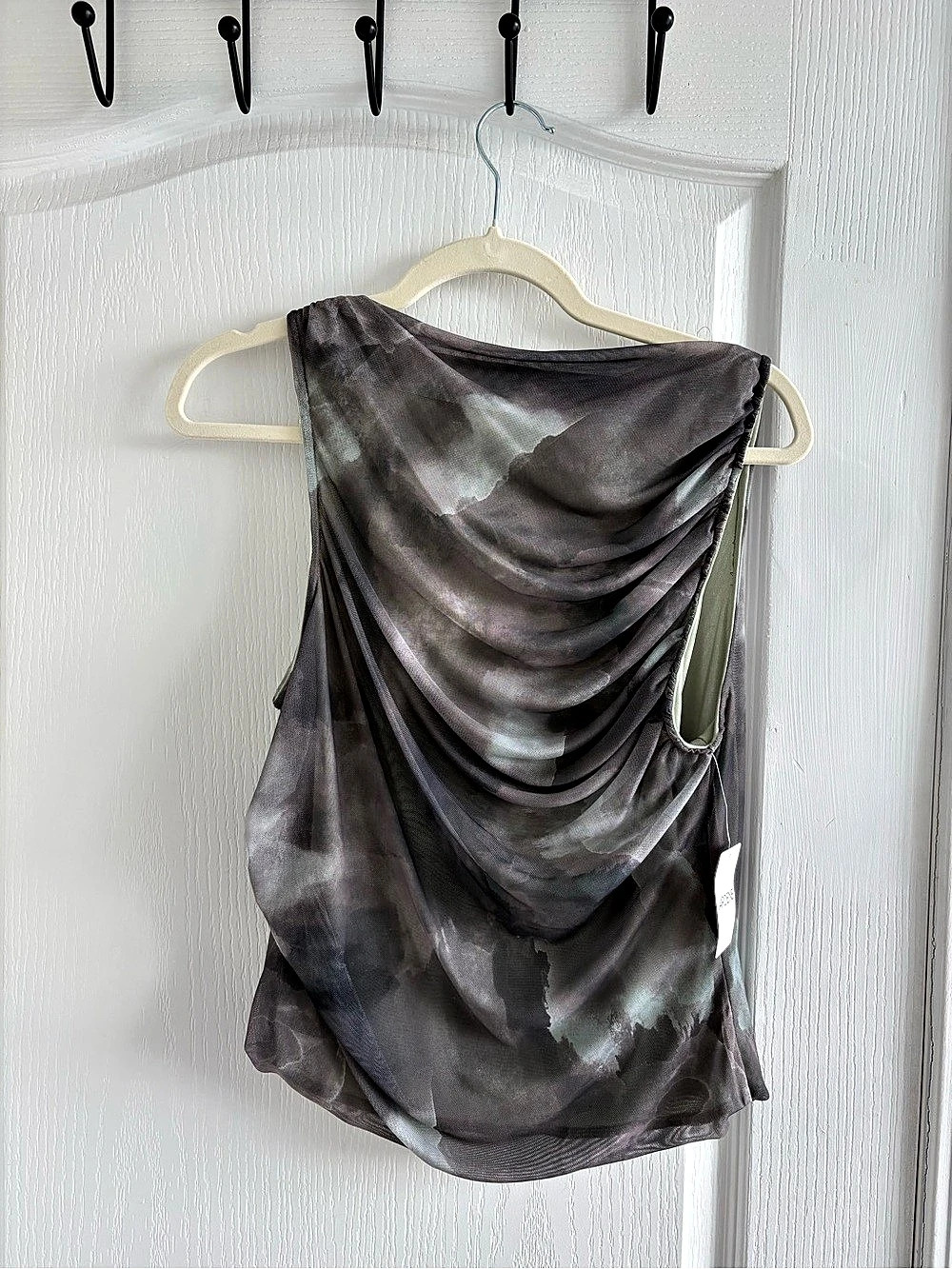 Low Rise Mesh Midi Skirt Gray & Black outfit